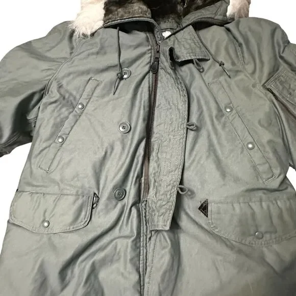 VTG U.S. Military M-65 Extreme Cold Weather Parka Size L Greenbrier Industries - Picture 8 of 13